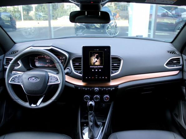 Lada (ВАЗ) Vesta I Рестайлинг (NG) с пробегом 2024 года, цена 1 540 000 рублей, 42808 км, универсал, Автокод Объявления