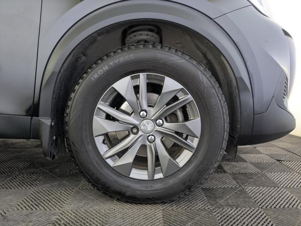 Peugeot 2008 II с пробегом 2021 года, цена 1 790 000 рублей, 118589 км, внедорожник, Автокод Объявления
