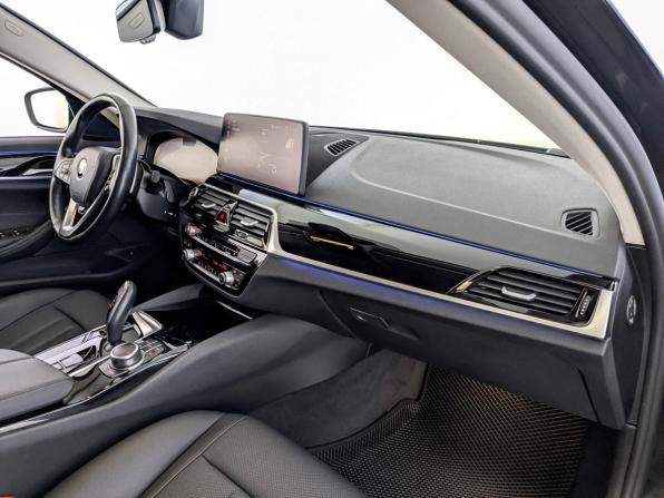BMW 5 серии VII (G30/G31/G38) Рестайлинг с пробегом 2022 года, цена 5 000 000 рублей, 61008 км, седан, Автокод Объявления