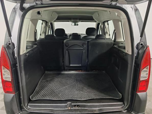 Citroen Berlingo II Рестайлинг 2 с пробегом 2017 года, цена 1 399 000 рублей, 71888 км, компактвэн, Автокод Объявления