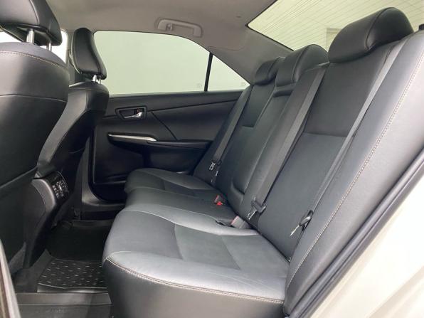 Toyota Camry VII (XV50) Рестайлинг с пробегом 2015 года, цена 1 750 000 рублей, 140947 км, седан, Автокод Объявления