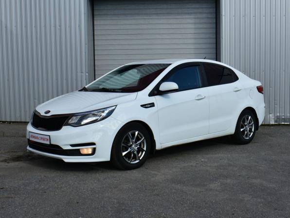 Kia Rio III Рестайлинг с пробегом 2016 года, цена 899 000 рублей, 168657 км, седан, Автокод Объявления