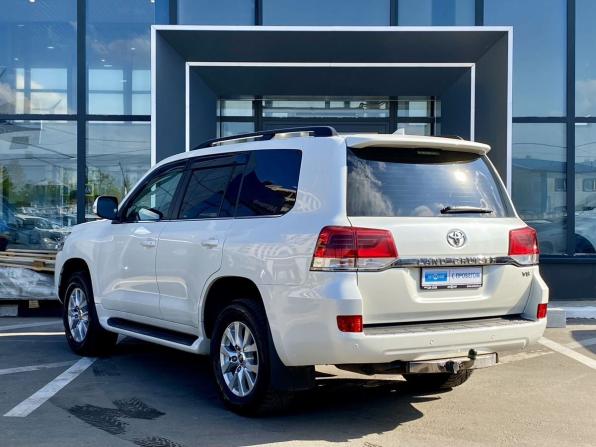 Toyota Land Cruiser 200 Series Рестайлинг 2 с пробегом 2017 года, цена 6 549 000 рублей, 81280 км, внедорожник, Автокод Объявления