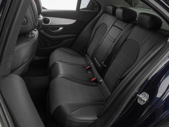 Mercedes-Benz C-Класс IV (W205) с пробегом 2015 года, цена 1 899 000 рублей, 33087 км, седан, Автокод Объявления