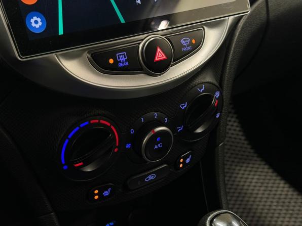 Hyundai Solaris I Рестайлинг с пробегом 2016 года, цена 1 280 000 рублей, 98966 км, седан, Автокод Объявления
