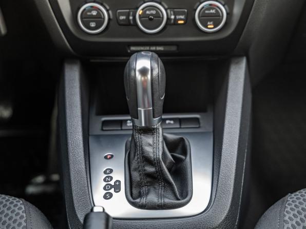 Volkswagen Jetta VI с пробегом 2013 года, цена 1 528 000 рублей, 30683 км, седан, Автокод Объявления