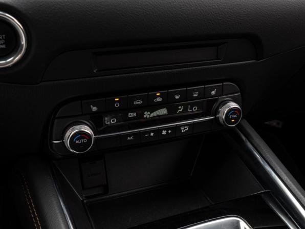 Mazda CX-5 II Рестайлинг с пробегом 2021 года, цена 3 675 000 рублей, 28622 км, внедорожник, Автокод Объявления