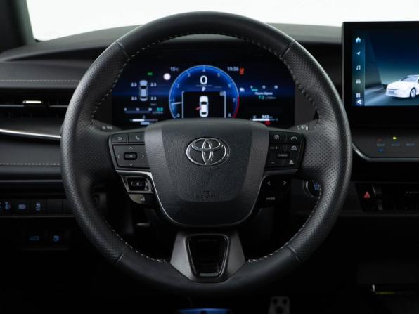 Toyota Camry IX (XV80) China Market с пробегом 2024 года, цена 3 642 999 рублей, 15555 км, седан, Автокод Объявления