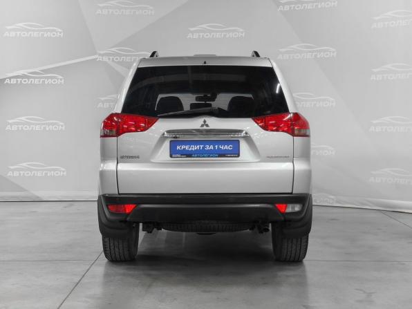 Mitsubishi Pajero Sport II Рестайлинг с пробегом 2013 года, цена 2 150 000 рублей, 208225 км, внедорожник, Автокод Объявления
