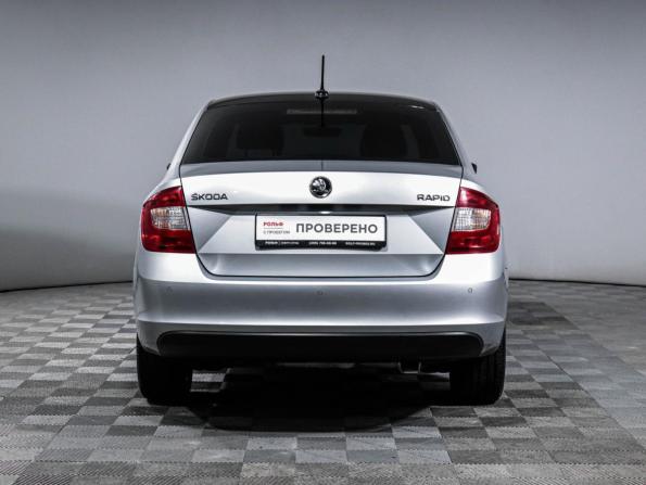 Skoda Rapid I с пробегом 2016 года, цена 910 000 рублей, 222696 км, лифтбек, Автокод Объявления