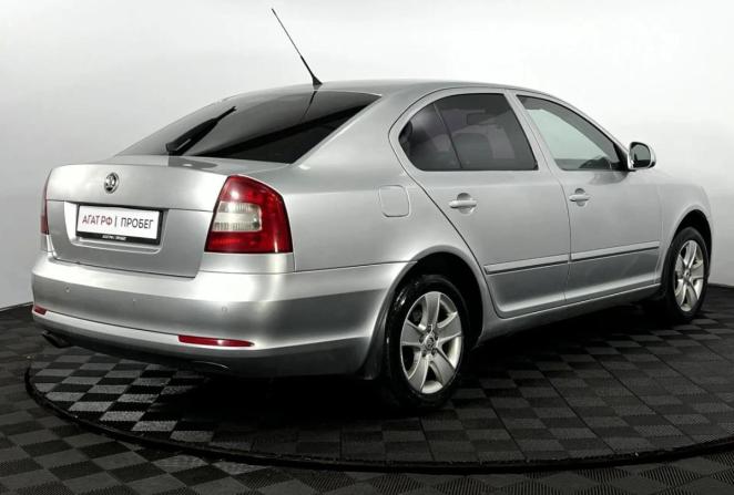 Skoda Octavia II (A5) Рестайлинг с пробегом 2010 года, цена 750 000 рублей, 267748 км, универсал, Автокод Объявления