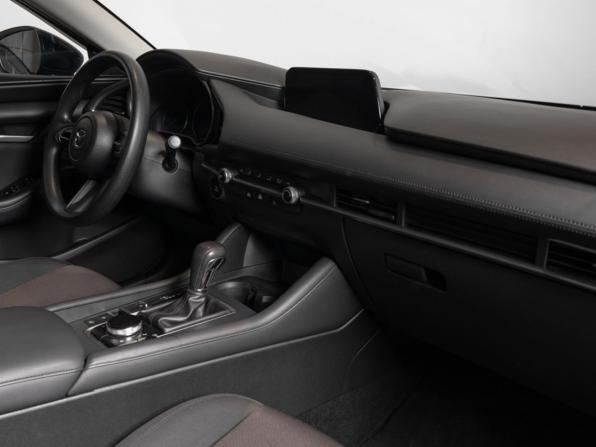 Mazda 3 IV (BP) с пробегом 2021 года, цена 1 950 000 рублей, 109173 км, седан, Автокод Объявления