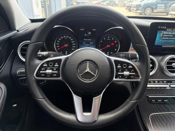 Mercedes-Benz C-Класс IV (W205) Рестайлинг с пробегом 2019 года, цена 2 560 000 рублей, 87654 км, седан, Автокод Объявления