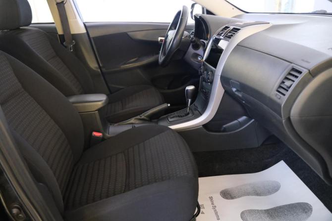 Toyota Corolla X (E140 E150) Рестайлинг с пробегом 2012 года, цена 1 199 000 рублей, 164200 км, седан, Автокод Объявления