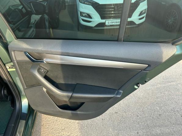Skoda Octavia III (A7) Рестайлинг с пробегом 2019 года, цена 2 245 000 рублей, 114759 км, лифтбек, Автокод Объявления