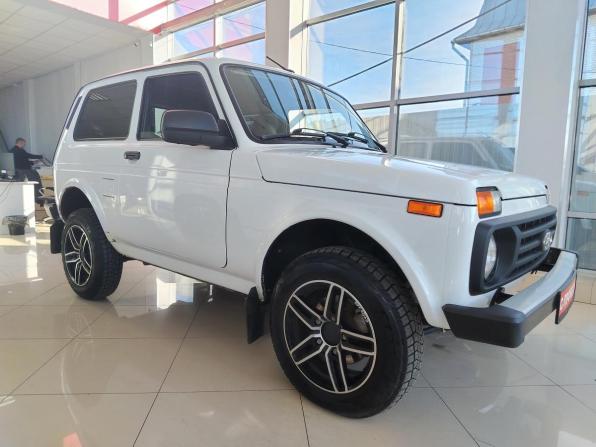 Lada (ВАЗ) Niva Legend I с пробегом 2024 года, цена 899 000 рублей, 20000 км, внедорожник, Автокод Объявления