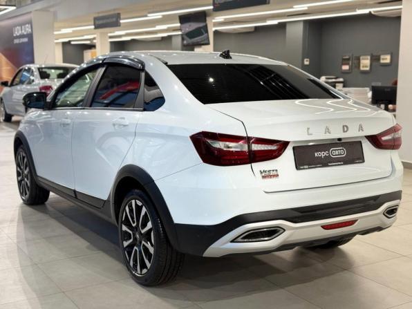 Lada (ВАЗ) Vesta I Рестайлинг (NG) с пробегом 2023 года, цена 1 244 100 рублей, 25476 км, седан, Автокод Объявления