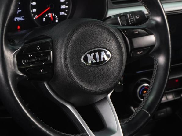 Kia Rio IV с пробегом 2018 года, цена 1 537 000 рублей, 87343 км, седан, Автокод Объявления