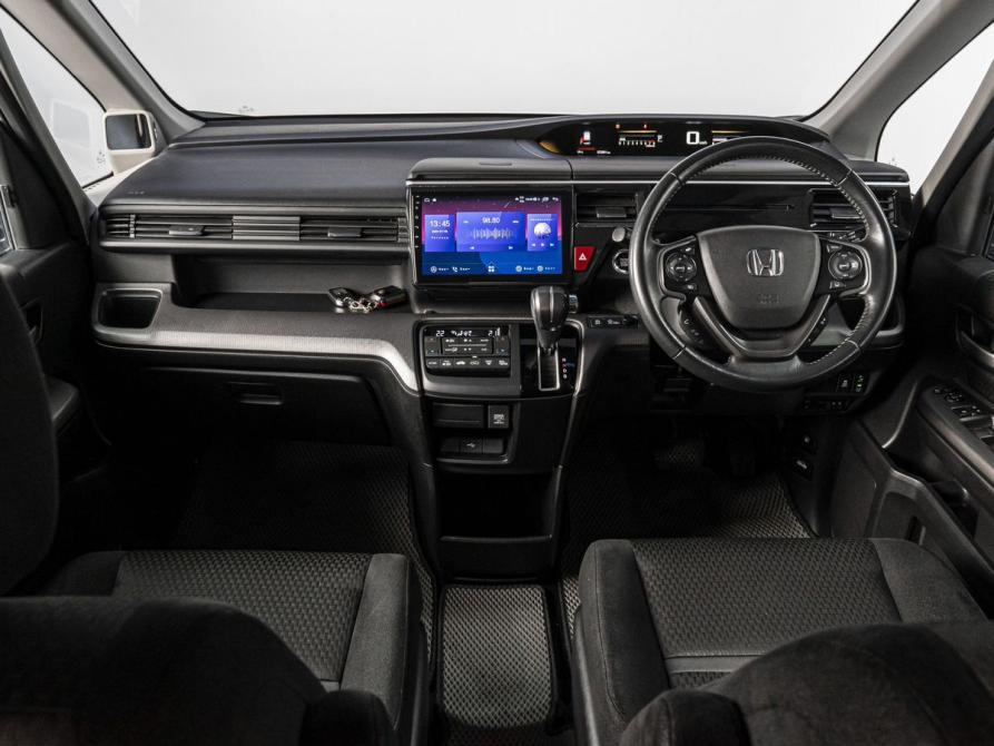 Honda Stepwgn V Рестайлинг Тюмень  - изображение 18