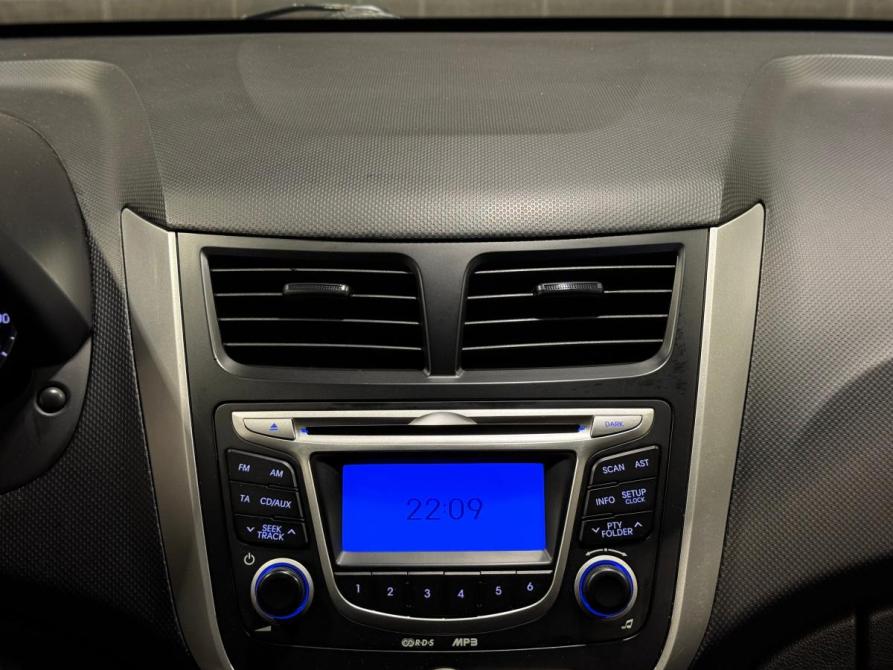Hyundai Solaris I Челябинск  - изображение 10
