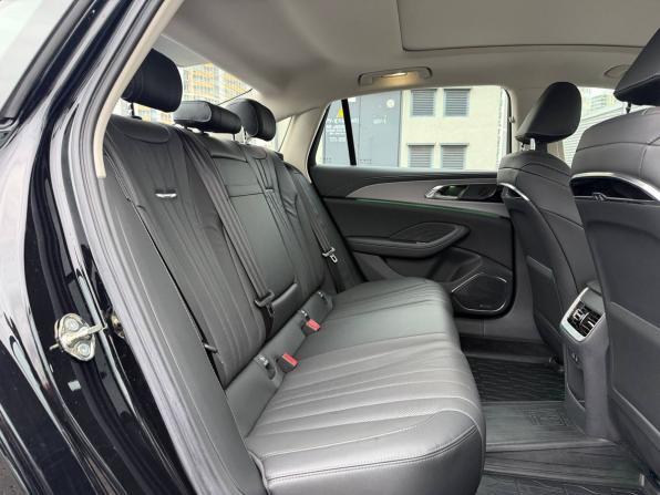 Hongqi H5 II с пробегом 2024 года, цена 3 225 000 рублей, 17846 км, седан, Автокод Объявления