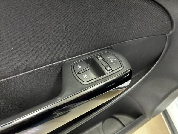 Opel Corsa D Рестайлинг II с пробегом 2013 года, цена 580 000 рублей, 125000 км, хэтчбек, Автокод Объявления
