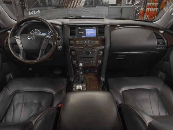 Infiniti QX56 II с пробегом 2012 года, цена 2 440 000 рублей, 195000 км, внедорожник, Автокод Объявления