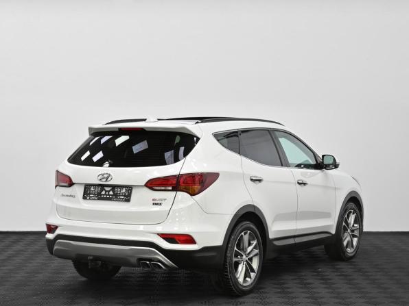 Hyundai Santa Fe III Рестайлинг с пробегом 2016 года, цена 1 899 000 рублей, 186000 км, внедорожник, Автокод Объявления