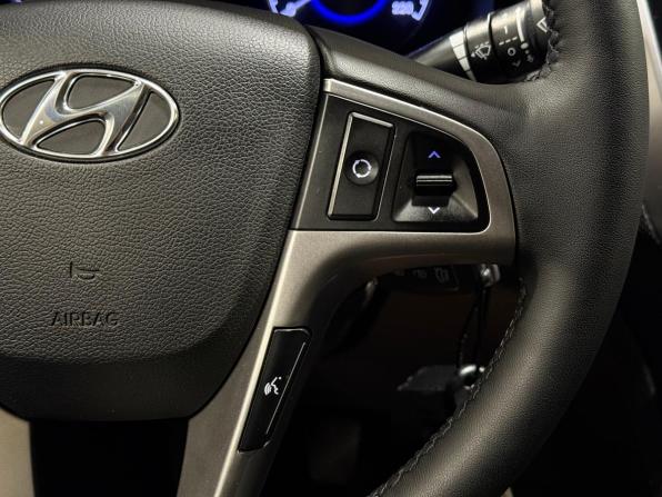 Hyundai Solaris I Рестайлинг с пробегом 2016 года, цена 1 129 000 рублей, 129974 км, седан, Автокод Объявления