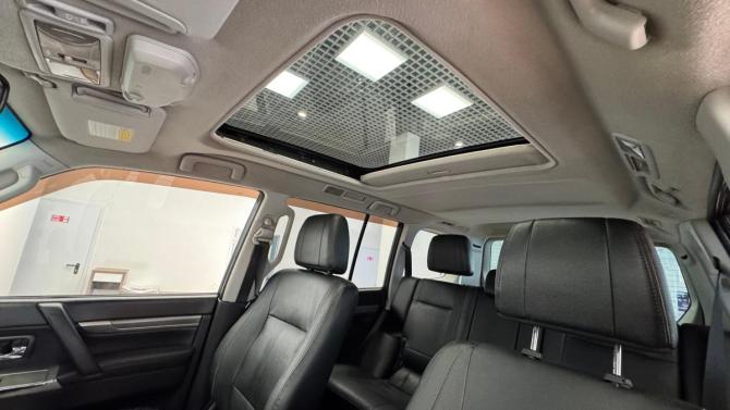 Mitsubishi Pajero IV Рестайлинг 1 с пробегом 2011 года, цена 2 040 000 рублей, 219190 км, внедорожник, Автокод Объявления