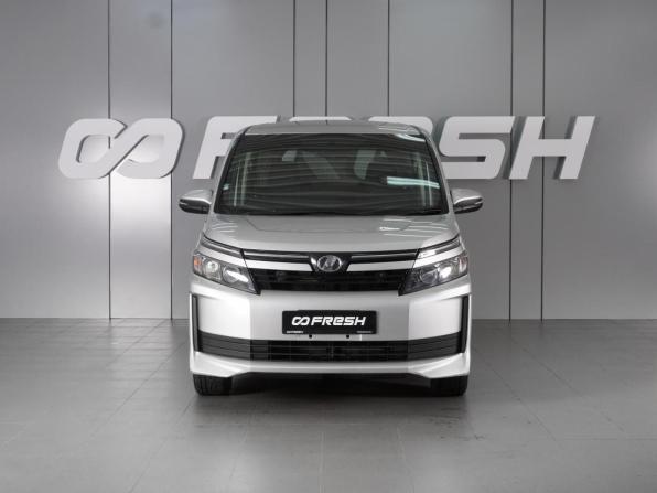 Toyota Voxy III (R80) с пробегом 2017 года, цена 1 998 000 рублей, 152114 км, минивэн, Автокод Объявления
