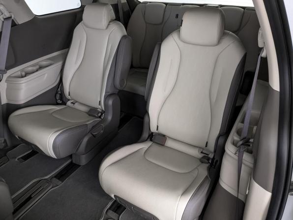 Kia Carnival IV с пробегом 2021 года, цена 3 700 000 рублей, 94550 км, минивэн, Автокод Объявления