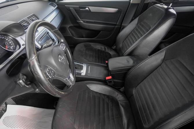 Volkswagen Passat B7 с пробегом 2013 года, цена 899 000 рублей, 326518 км, седан, Автокод Объявления