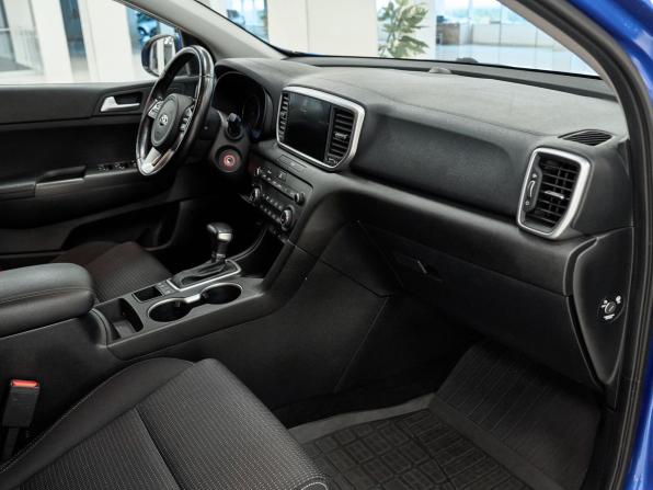 Kia Sportage IV Рестайлинг с пробегом 2020 года, цена 2 448 000 рублей, 49752 км, внедорожник, Автокод Объявления