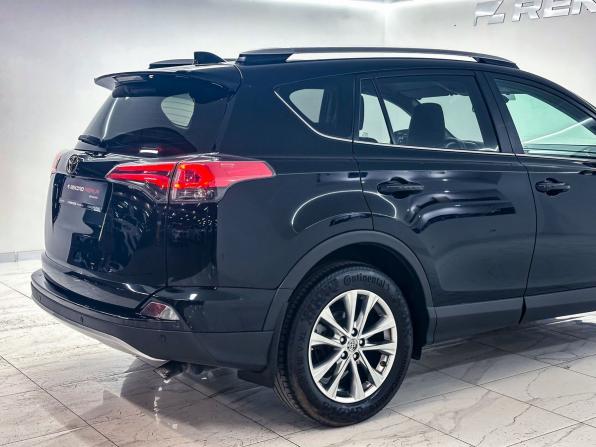 Toyota RAV4 IV (XA40) Рестайлинг с пробегом 2018 года, цена 2 650 000 рублей, 178000 км, внедорожник, Автокод Объявления