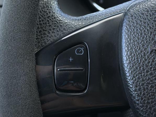 Renault Sandero II с пробегом 2015 года, цена 579 000 рублей, 188000 км, хэтчбек, Автокод Объявления