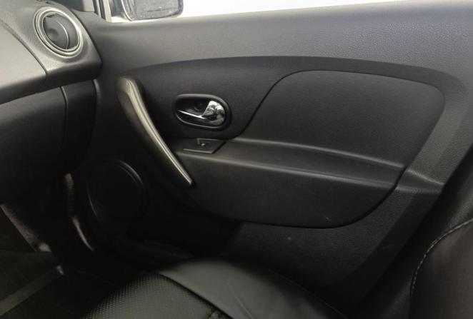 Renault Logan I Рестайлинг с пробегом 2014 года, цена 650 000 рублей, 182563 км, седан, Автокод Объявления