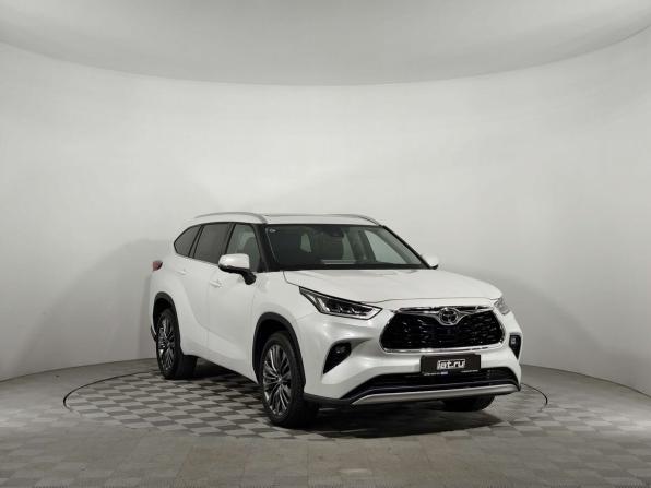 Toyota Highlander IV (XU70) с пробегом 2026 года, цена 5 890 000 рублей, 28 км, внедорожник, Автокод Объявления