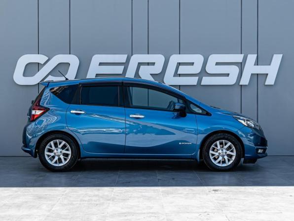 Nissan Note II Рестайлинг с пробегом 2017 года, цена 1 295 000 рублей, 98530 км, хэтчбек, Автокод Объявления