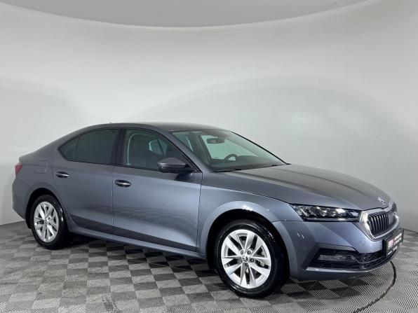 Skoda Octavia IV (A8) с пробегом 2020 года, цена 2 830 000 рублей, 46496 км, лифтбек, Автокод Объявления