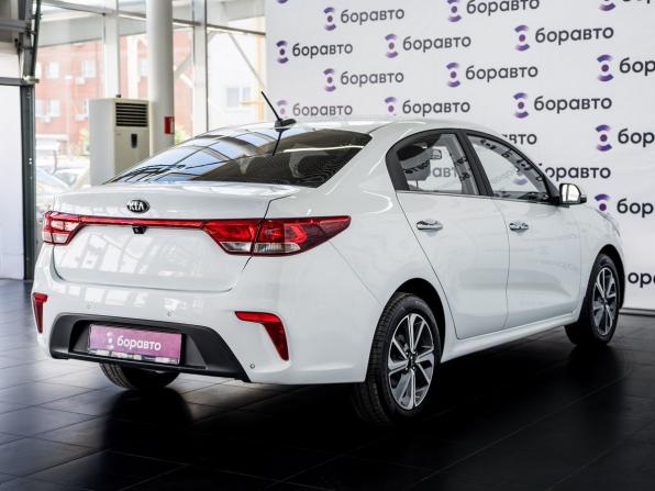 Kia Rio IV с пробегом 2018 года, цена 1 450 000 рублей, 98217 км, седан, Автокод Объявления