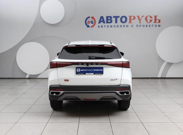 Omoda C5 I с пробегом 2023 года, цена 1 689 000 рублей, 49832 км, внедорожник, Автокод Объявления