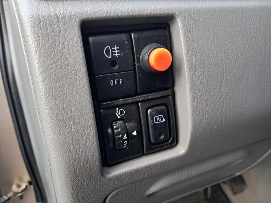 Suzuki Grand Vitara I Рестайлинг Санкт-Петербург  - изображение 13