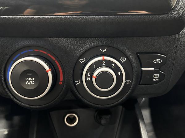Kia Rio III с пробегом 2012 года, цена 745 000 рублей, 205000 км, седан, Автокод Объявления