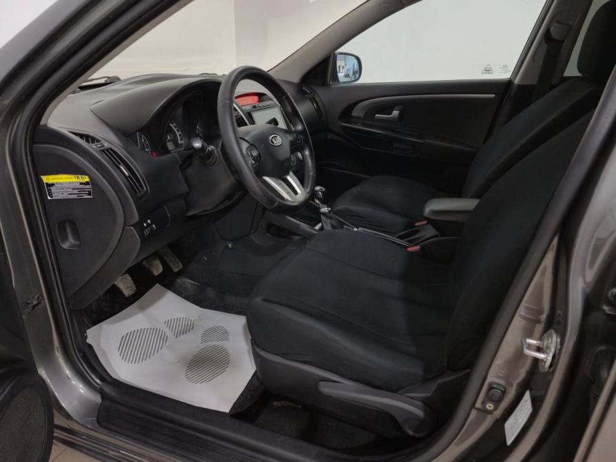 Kia Ceed I Рестайлинг Альметьевск  - изображение 9