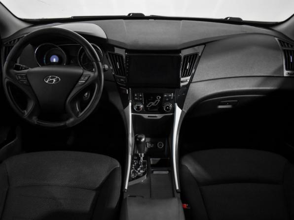 Hyundai Sonata VI (YF) с пробегом 2012 года, цена 920 000 рублей, 183561 км, седан, Автокод Объявления