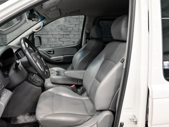 Hyundai Grand Starex I Рестайлинг 2 с пробегом 2019 года, цена 3 200 000 рублей, 206095 км, минивэн, Автокод Объявления