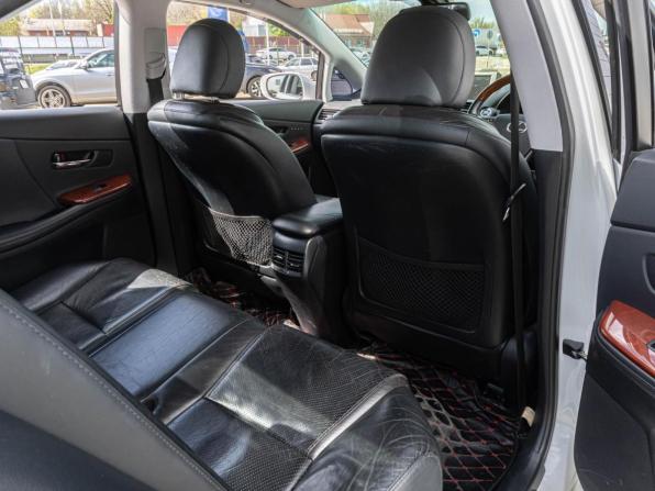 Lexus HS I с пробегом 2010 года, цена 1 790 000 рублей, 266610 км, седан, Автокод Объявления
