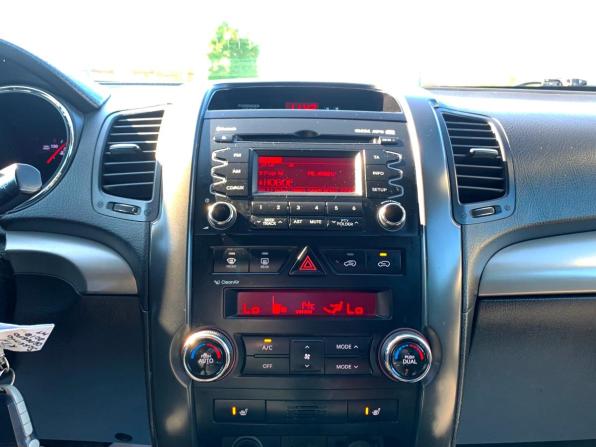 Kia Sorento II Рестайлинг с пробегом 2012 года, цена 1 385 700 рублей, 192568 км, внедорожник, Автокод Объявления