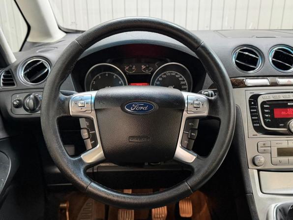 Ford Galaxy II с пробегом 2007 года, цена 790 000 рублей, 231260 км, минивэн, Автокод Объявления